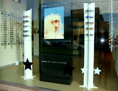 Escaparates Marc Jacobs para cadena tiendas optica Escaparates Marc Jacobs para cadena tiendas optica